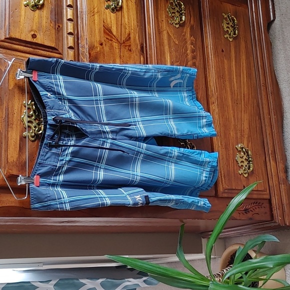 Men's Hurley Board Shorts/Swim Trunks - Picture 1 of 11